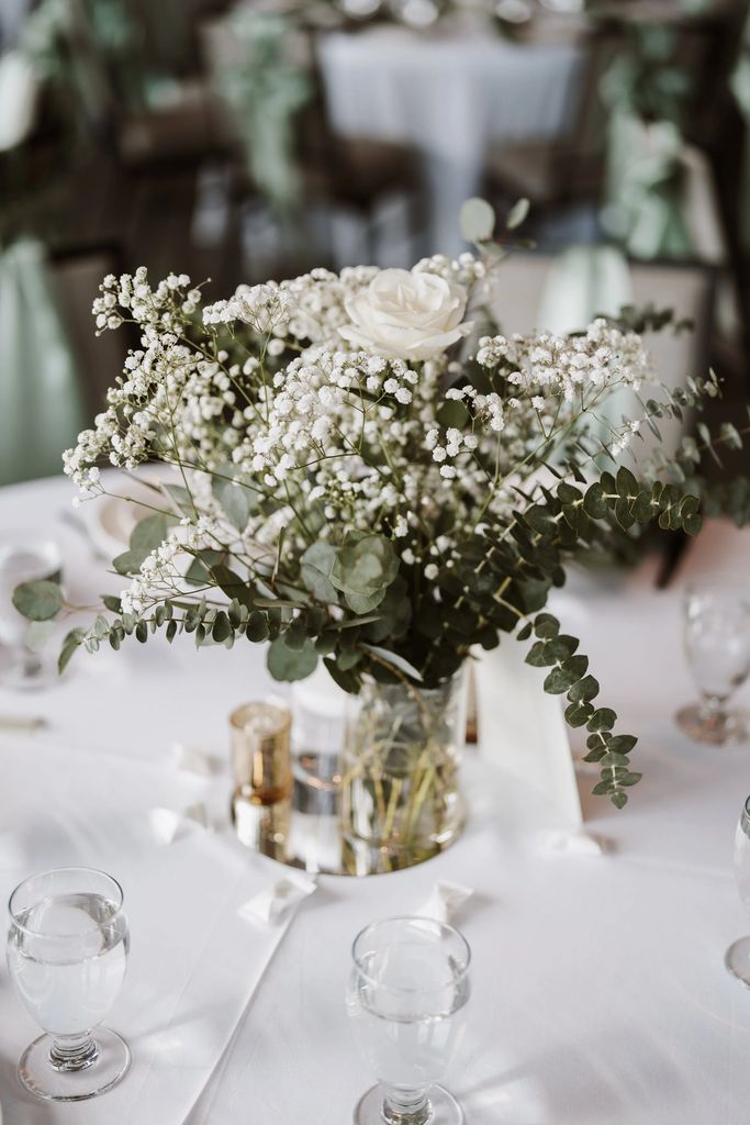 The reception, photograph 14 of 17